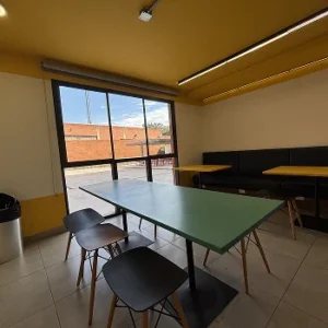 Salas de estudio inside